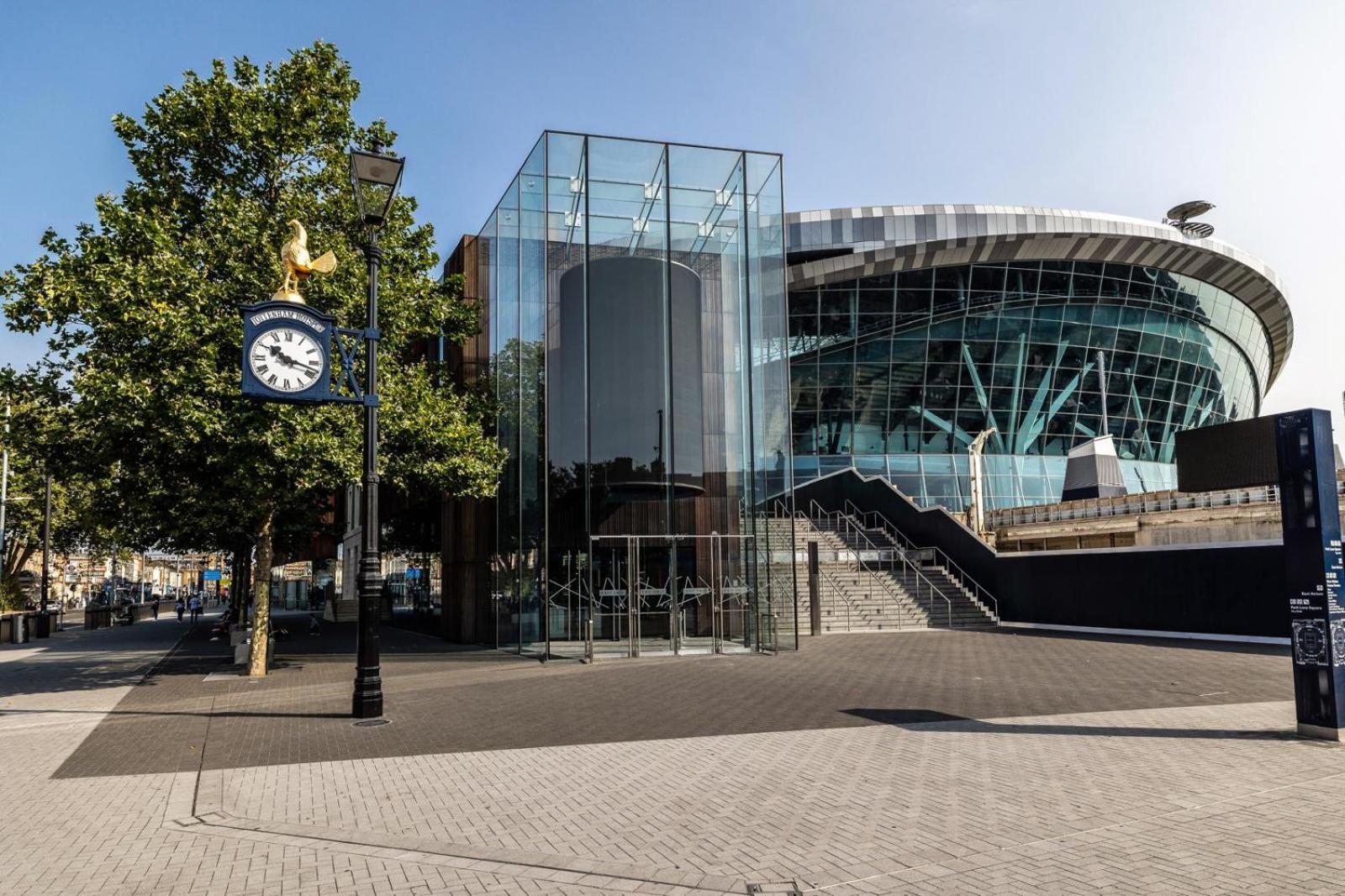 Modern Home With Driveway Parking For 2 Vehicles, Near Tottenham Hotspur Stadium, White Hart Lane Train Station Londra Exterior foto
